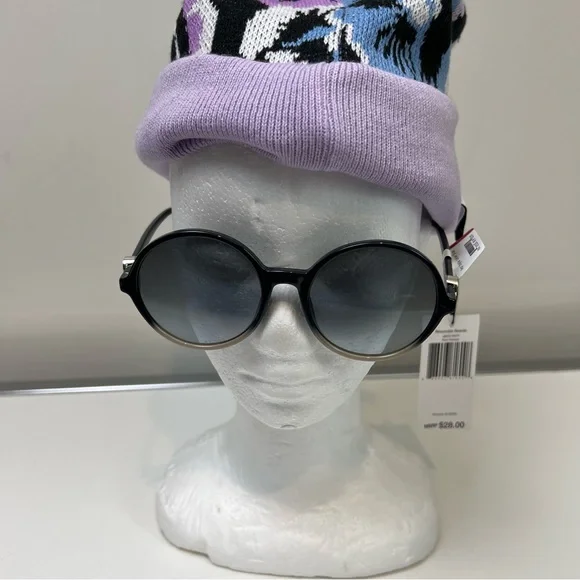 Fendi Dark Blue/Rim Cream Tinted Sunglasses FENDI FENDIGRAPHY HOBO Logo 40073 Matte Navy Blue Square  main image 3